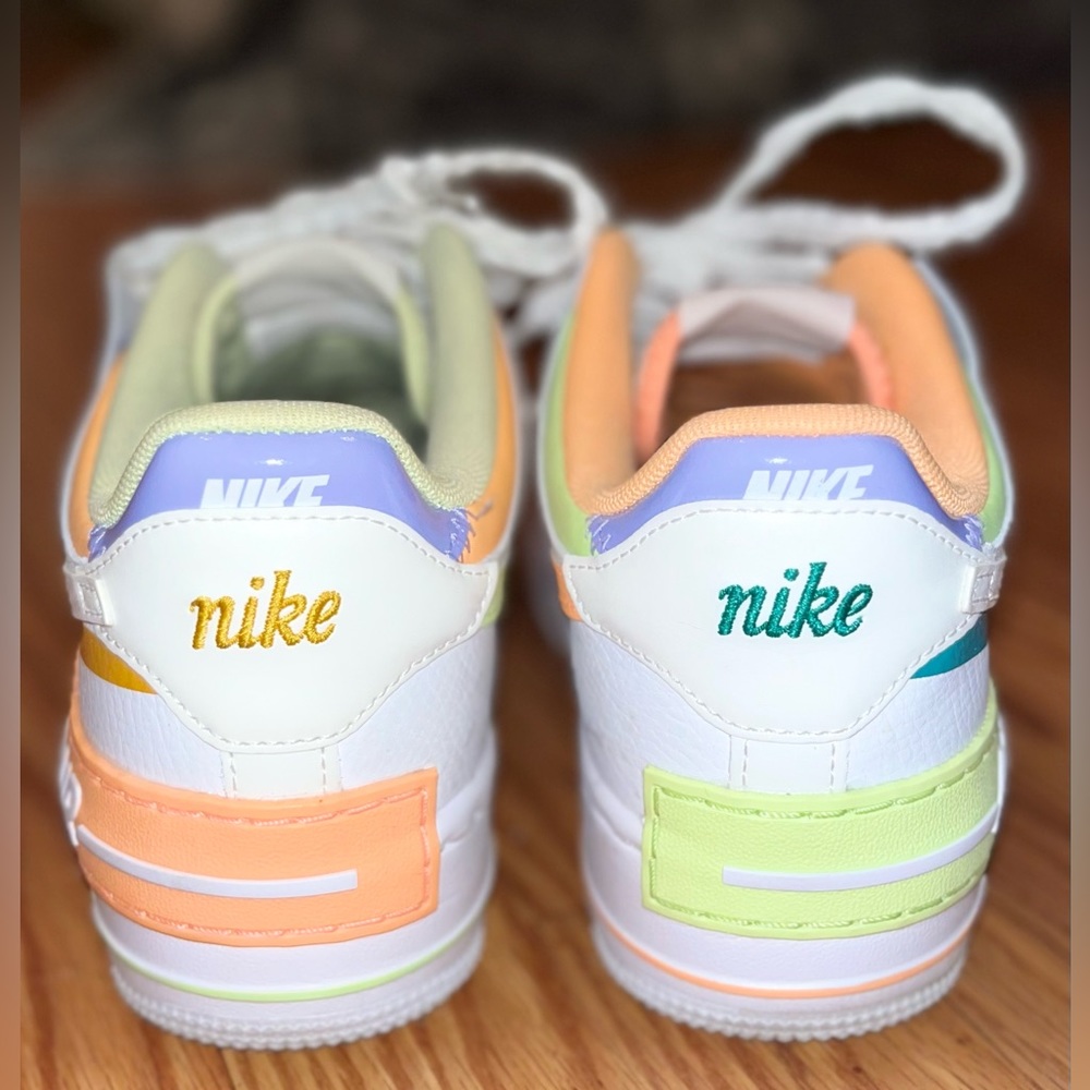 Nike Women's Air Force 1 Shadow